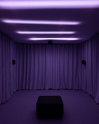 Image 19 of 39