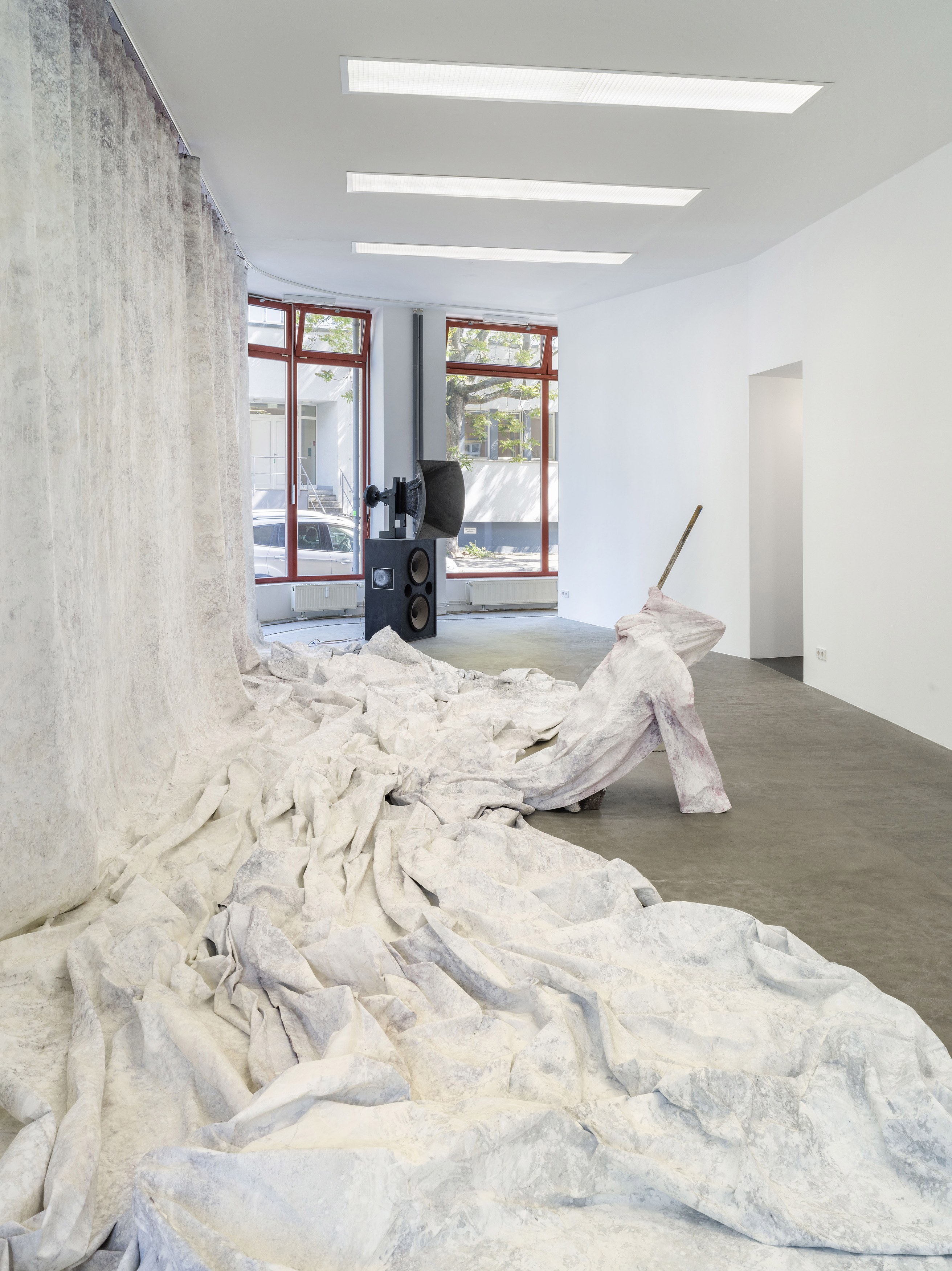 Dirk Bell, Dirk Bell at BQ, photo 2