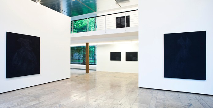Troy Brauntuch, Untitled at Capitain Petzel, photo 2