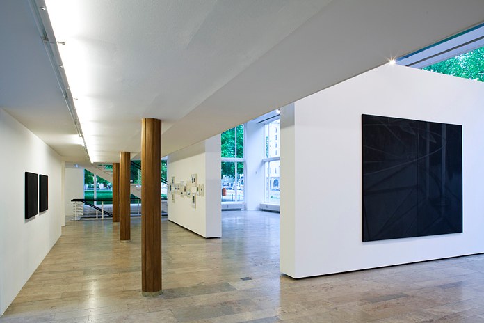 Troy Brauntuch, Untitled at Capitain Petzel, photo 9