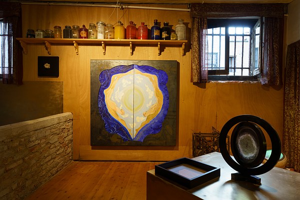 Image 12 of 30