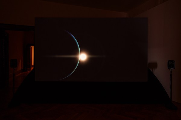 Image 7 of 18