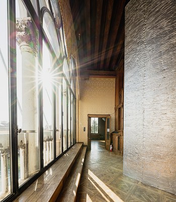 Image 14 of 18