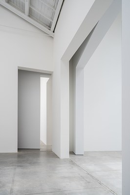 Image 5 of 6