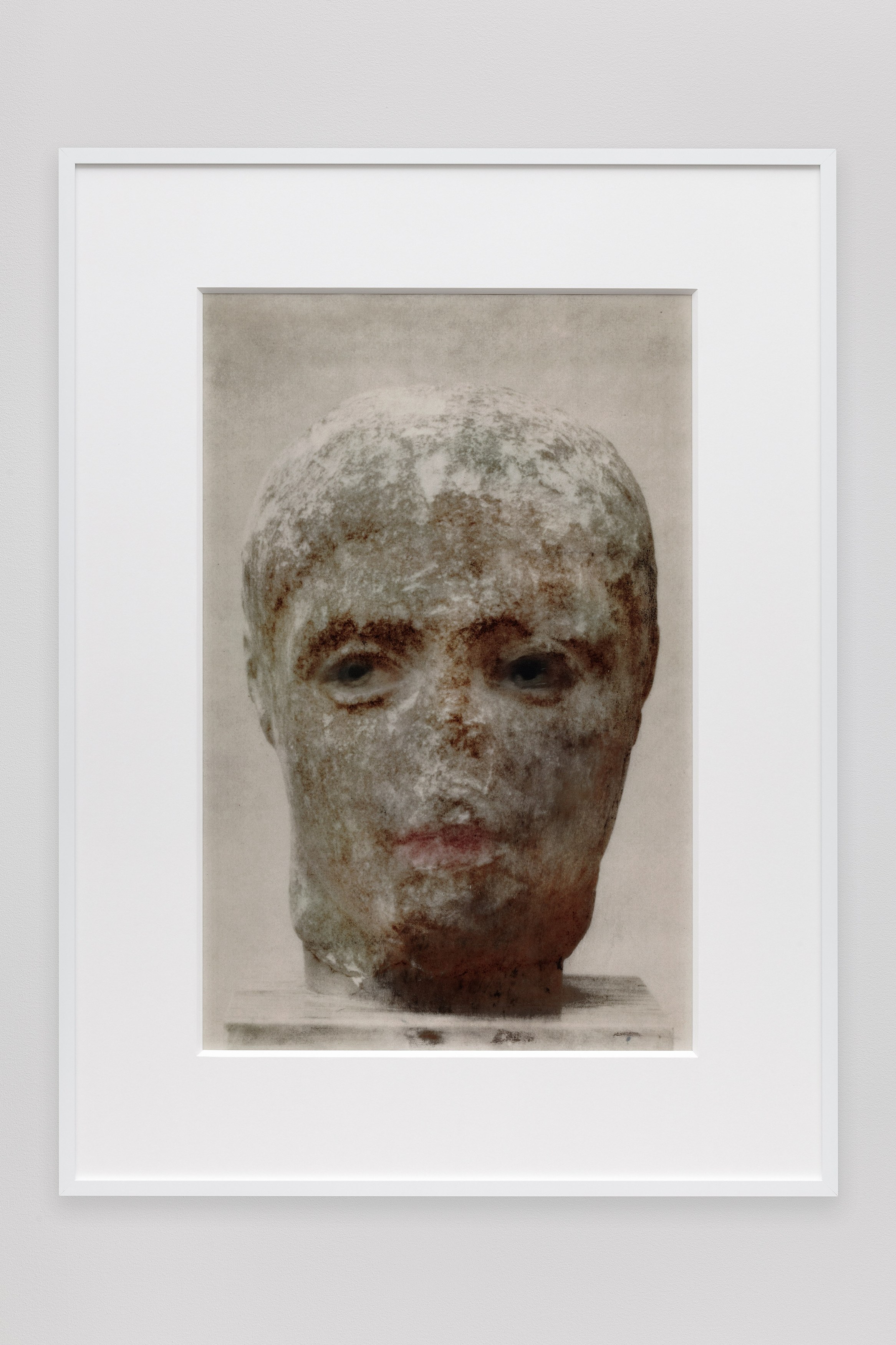 James Welling, Iconographia at Regen Projects, photo 27
