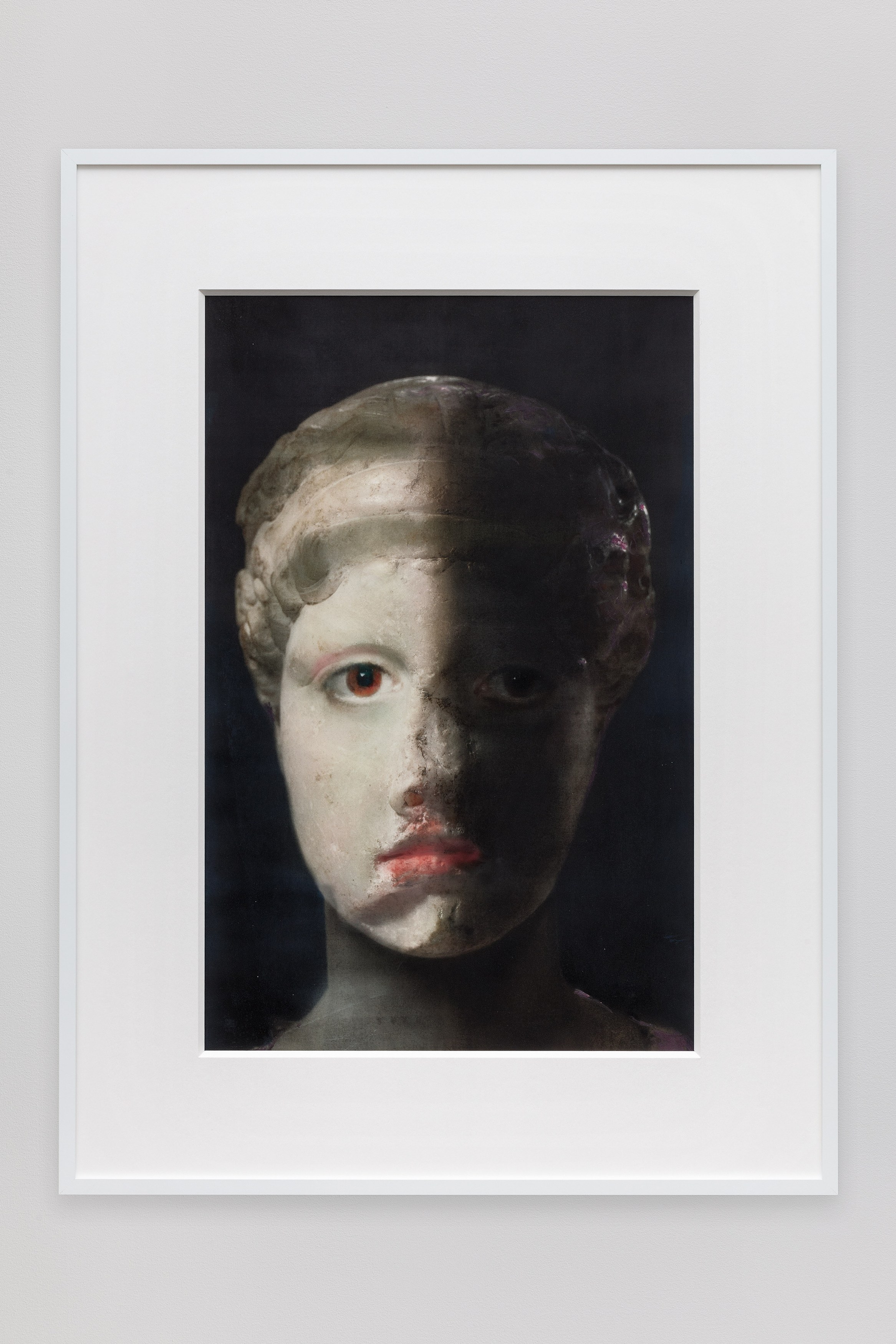 James Welling, Iconographia at Regen Projects, photo 28