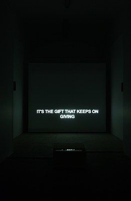 Image 4 of 5