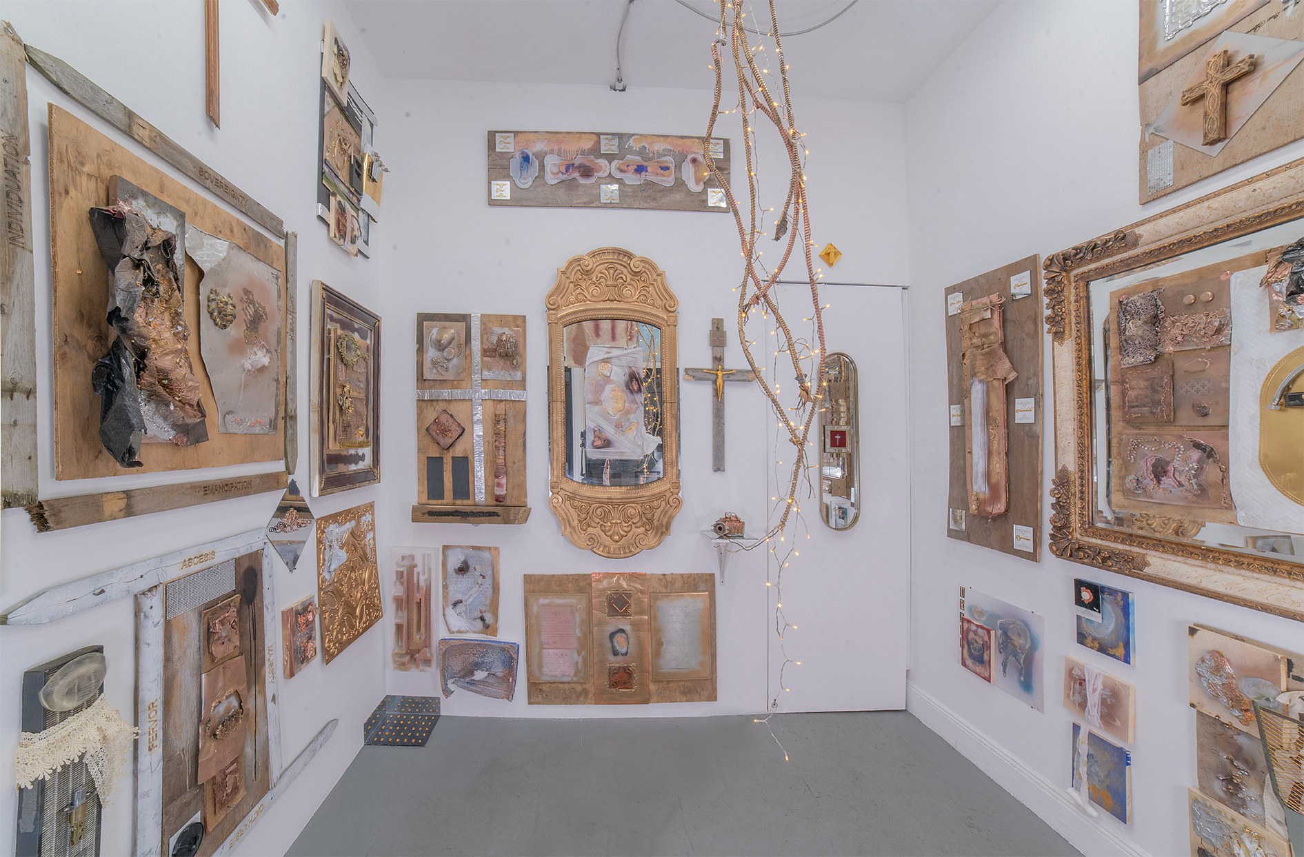 Installation view 9