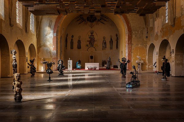 Image 2 of 15