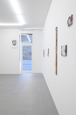 Image 4 of 45