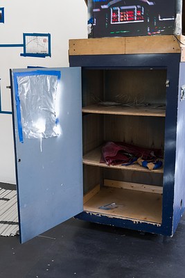 Image 10 of 30