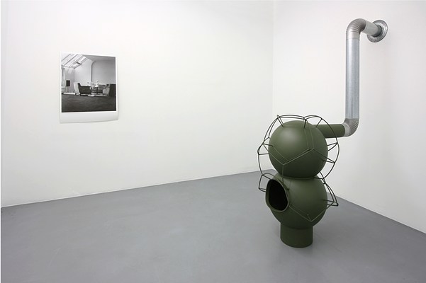 Image 2 of 7