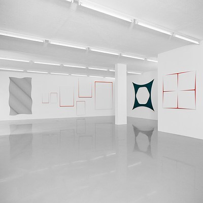 Image 4 of 8