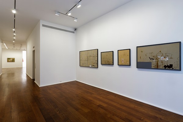 Image 2 of 25