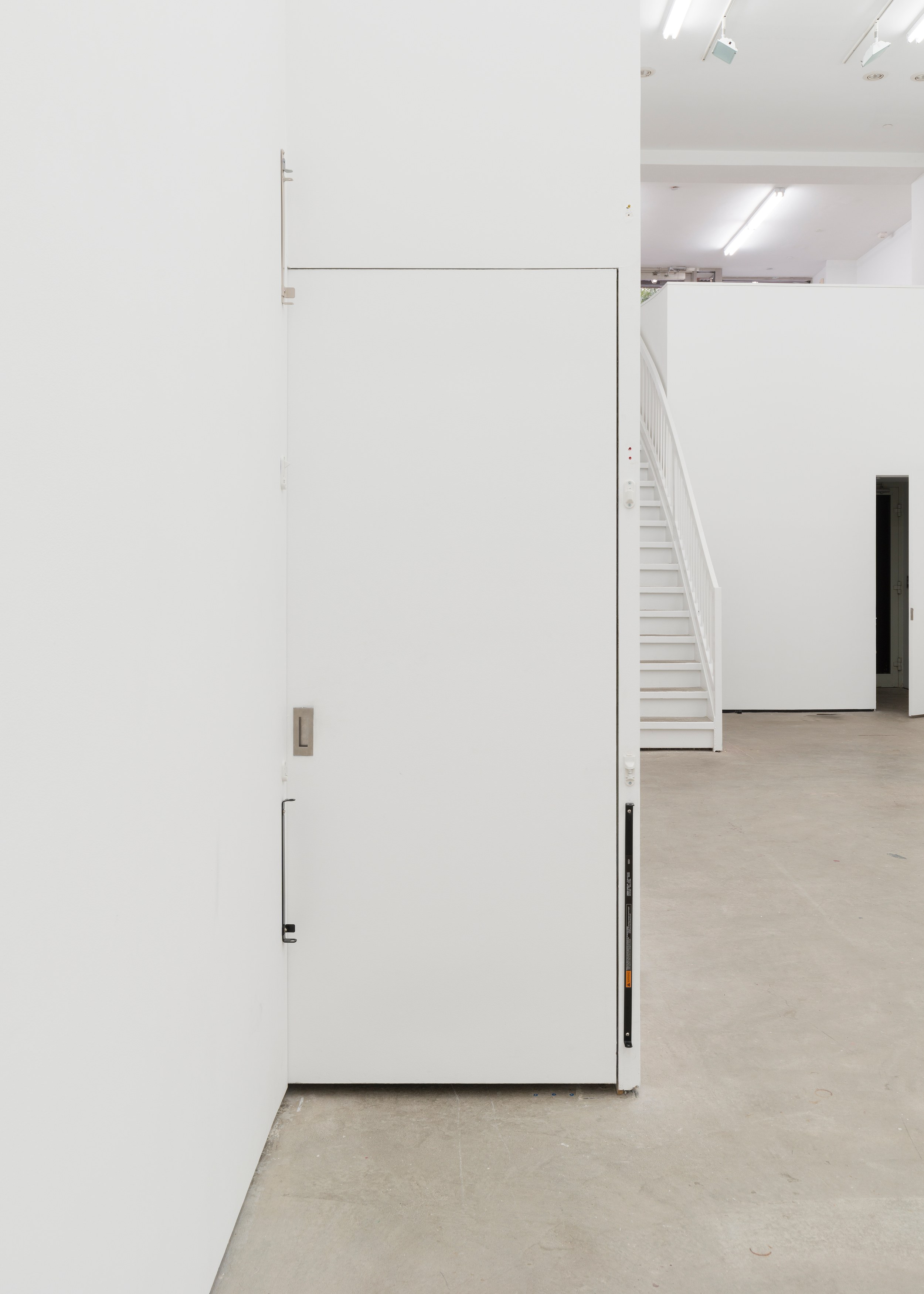 Ghislaine Leung, Balances at Maxwell Graham, photo 30