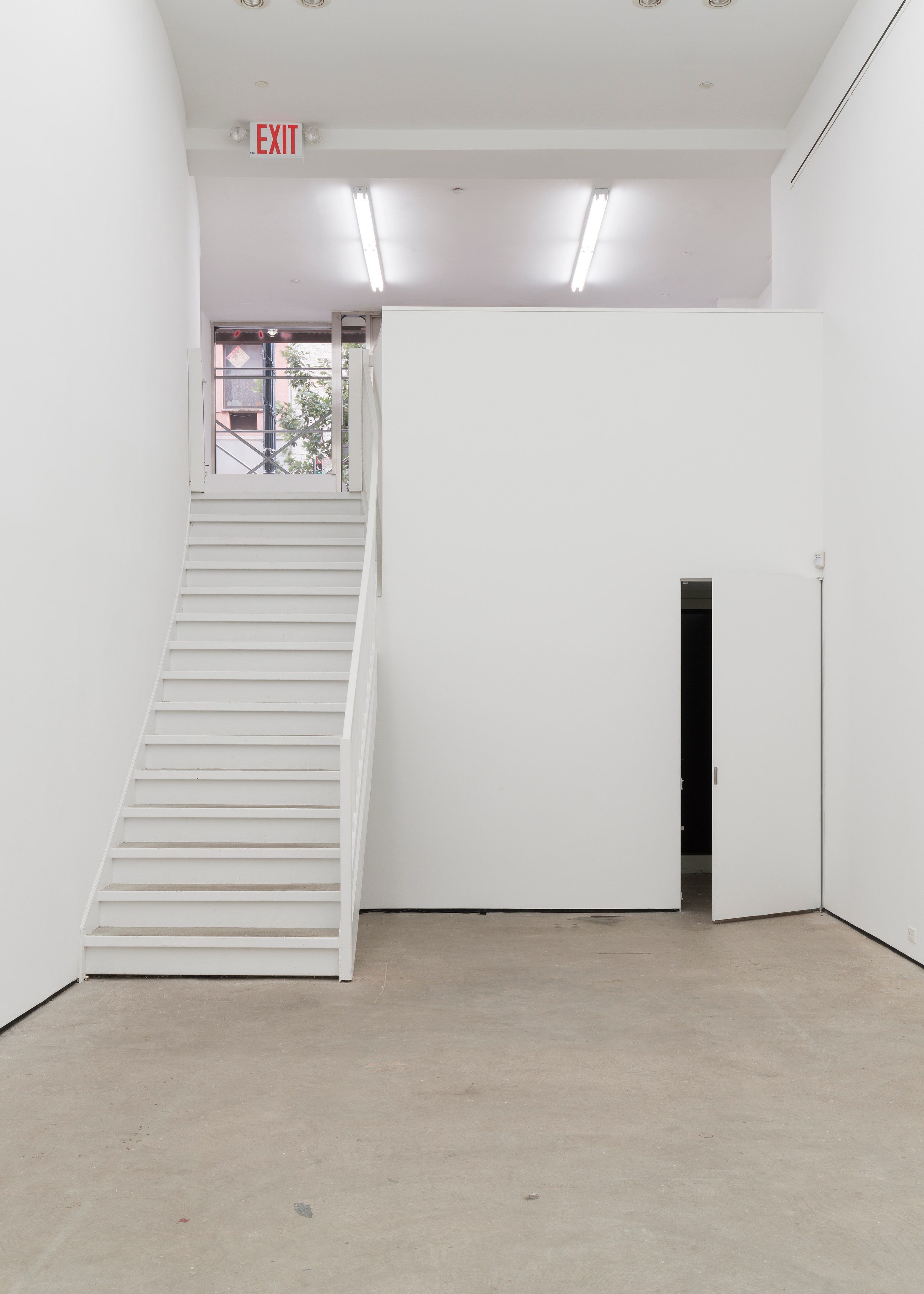 Ghislaine Leung, Balances at Maxwell Graham, photo 56