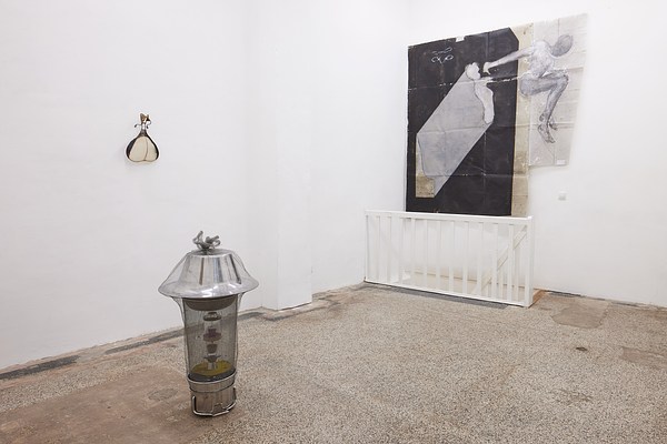 Image 2 of 16