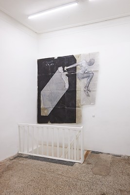 Image 3 of 16