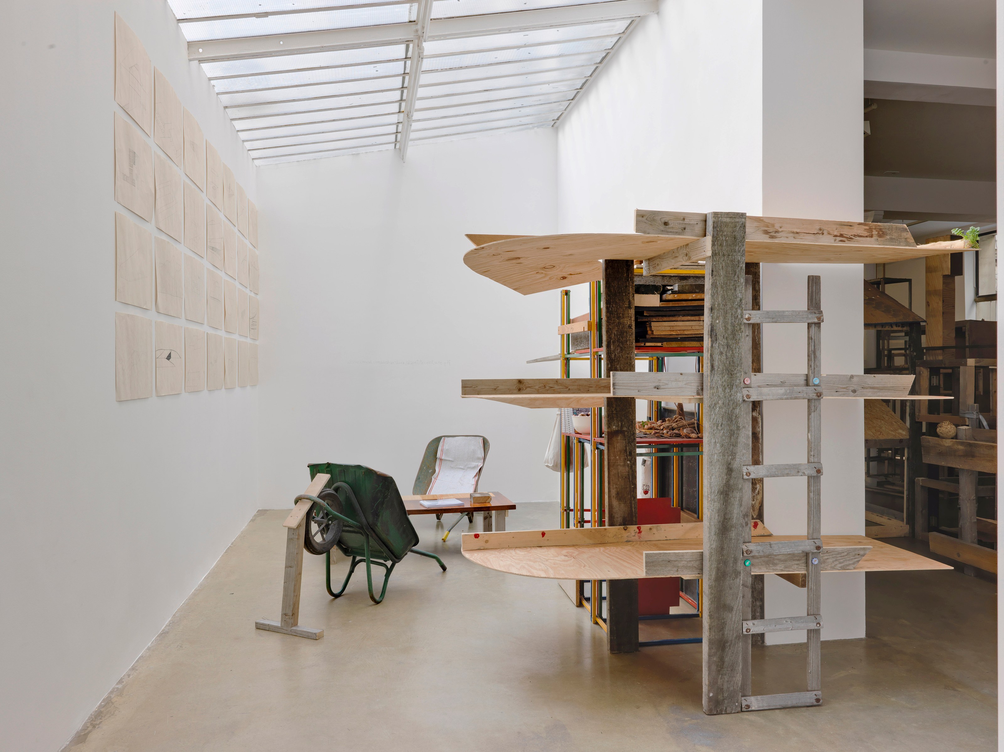 Abraham Cruzvillegas, Untitled at Galerie Chantal Crousel, photo 10