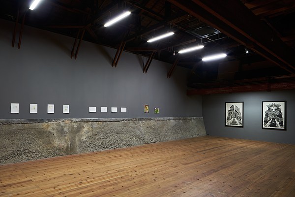 Image 3 of 28