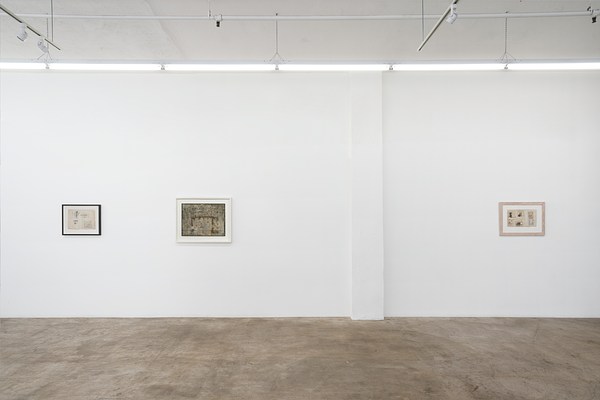 Image 11 of 42