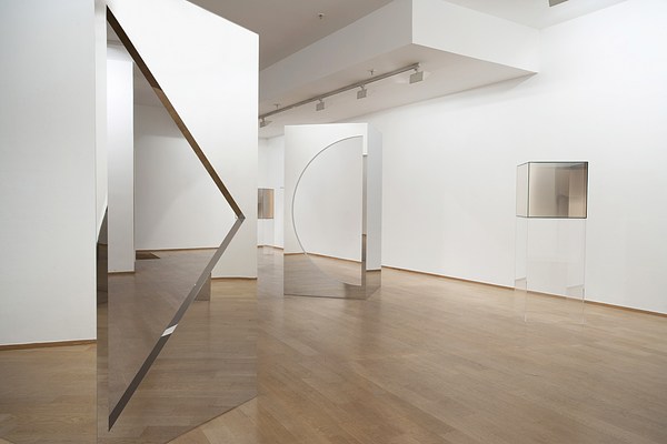 Image 4 of 8