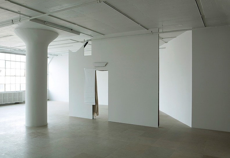 Gedi Sibony, Untitled at Greene Naftali, photo 2