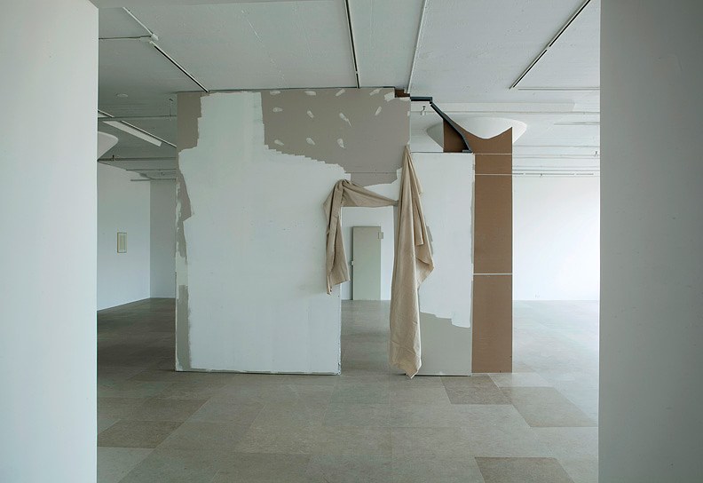 Gedi Sibony, Untitled at Greene Naftali, photo 9