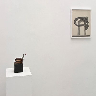 Image 4 of 34