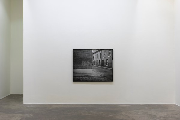Image 4 of 40