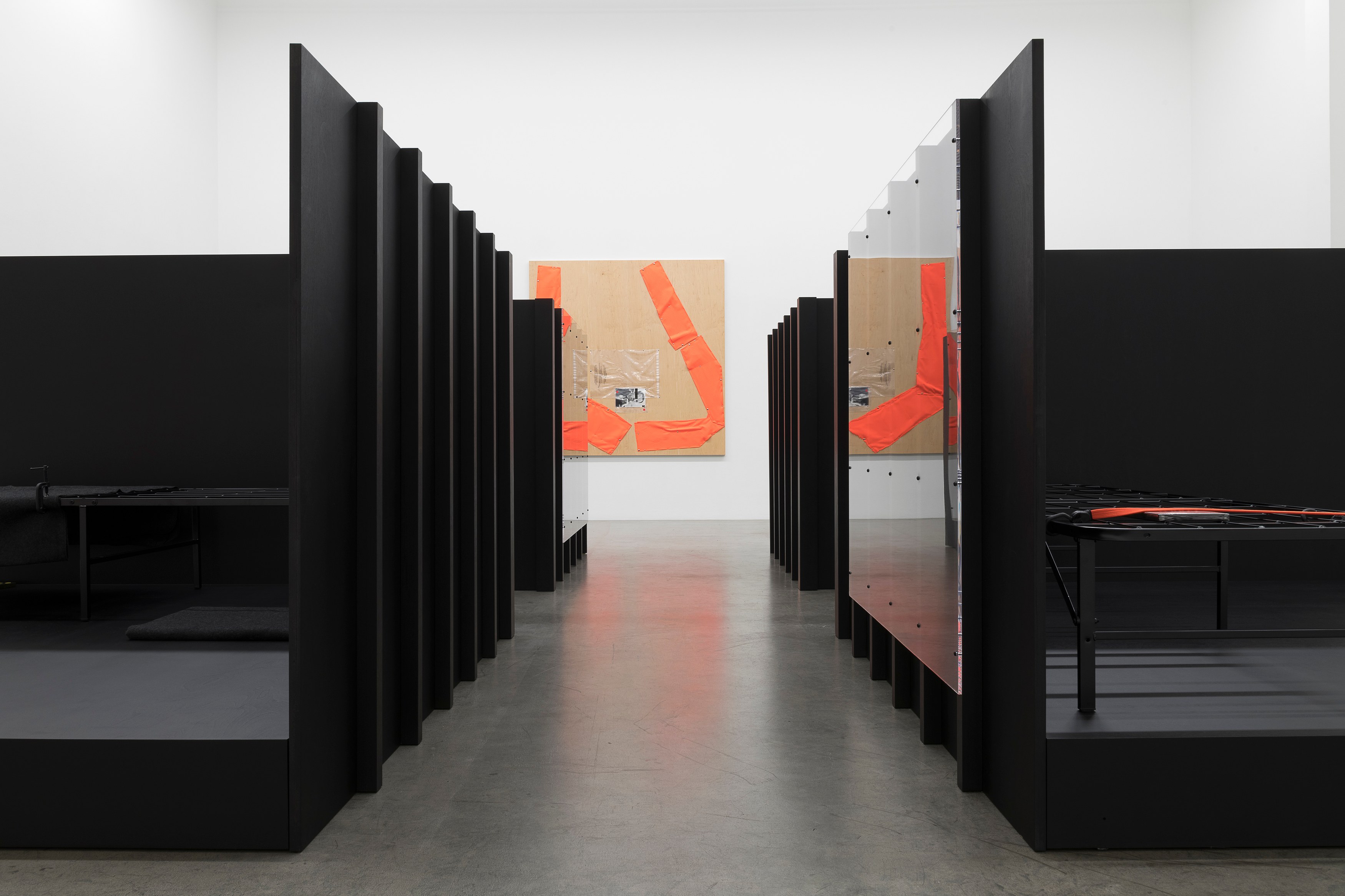 Tom Burr, Compressions at MD 72, photo 10