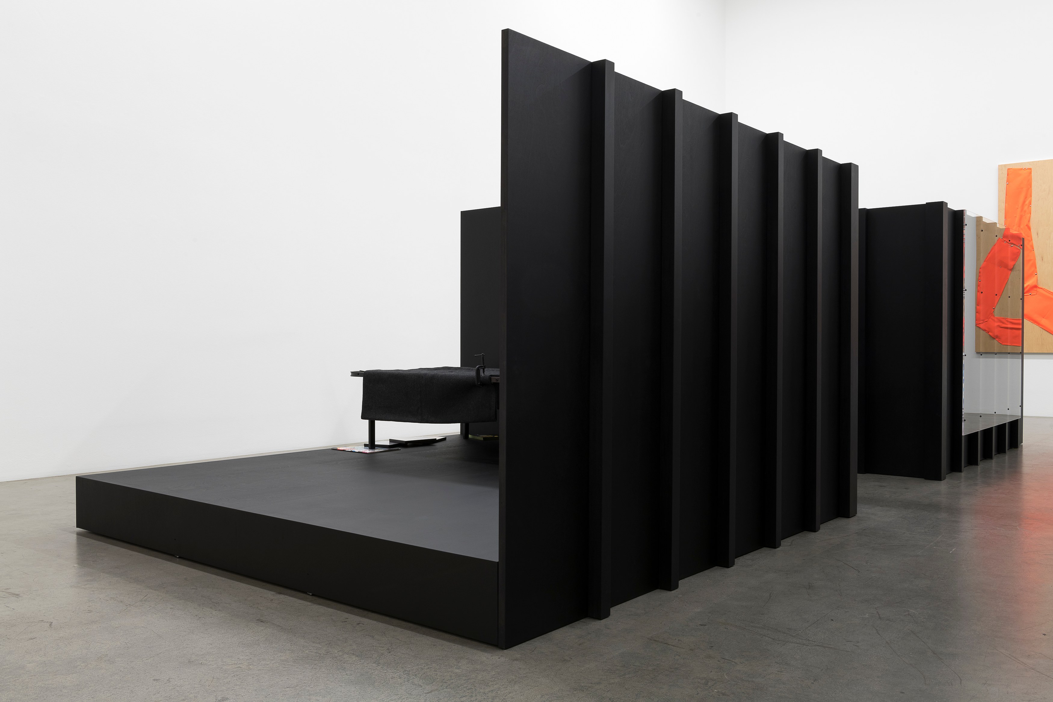 Tom Burr, Compressions at MD 72, photo 11