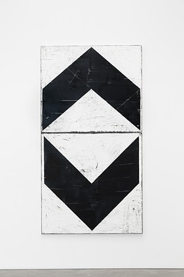 Image 11 of 18