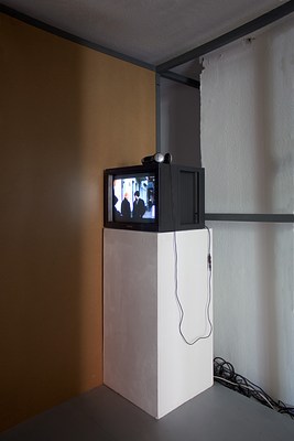 Image 4 of 9