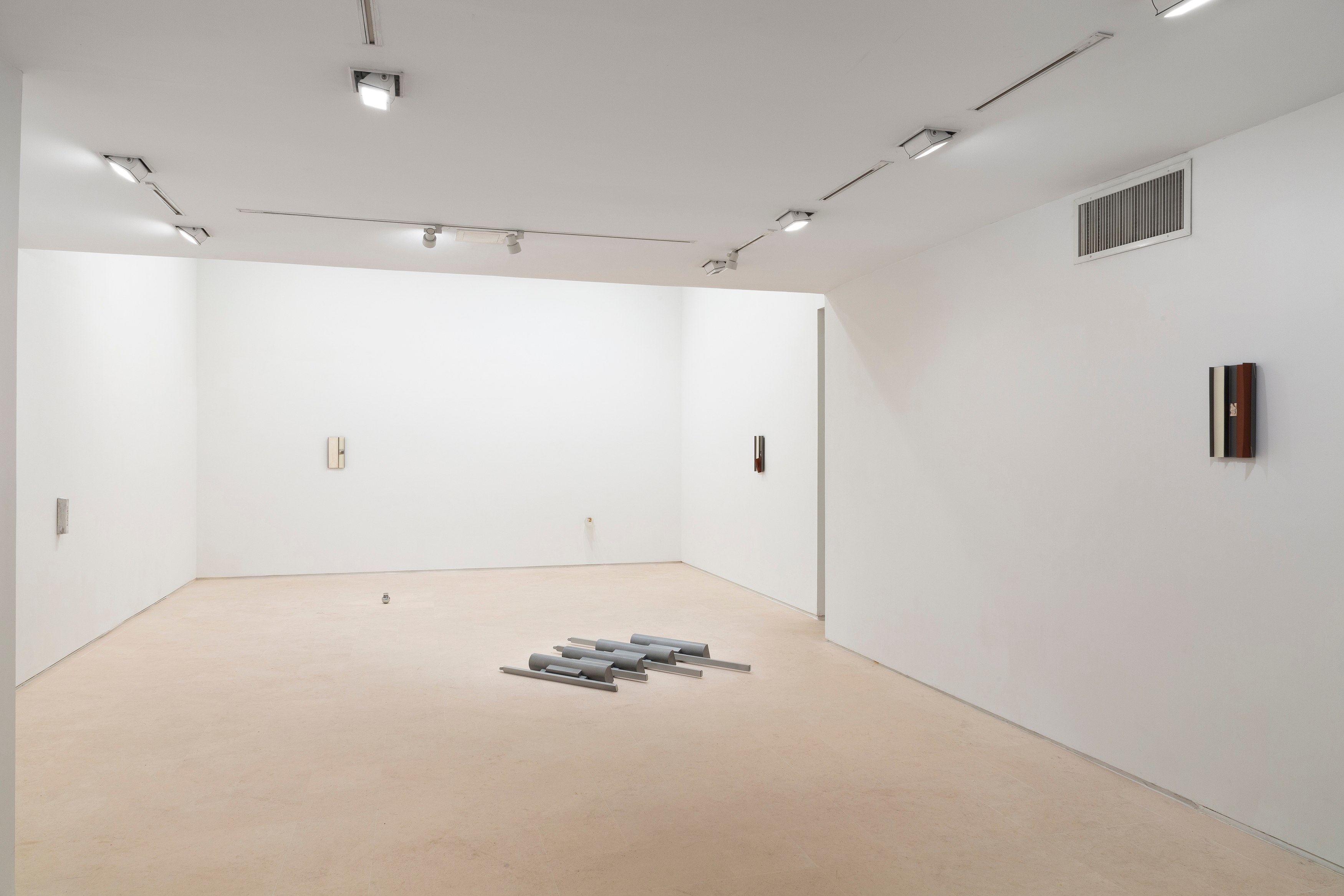 Grant Mooney, extence at Miguel Abreu, New York (88 Eldridge Street, 36 Orchard Street), photo 35