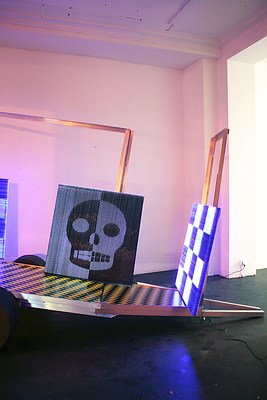 Image 2 of 7