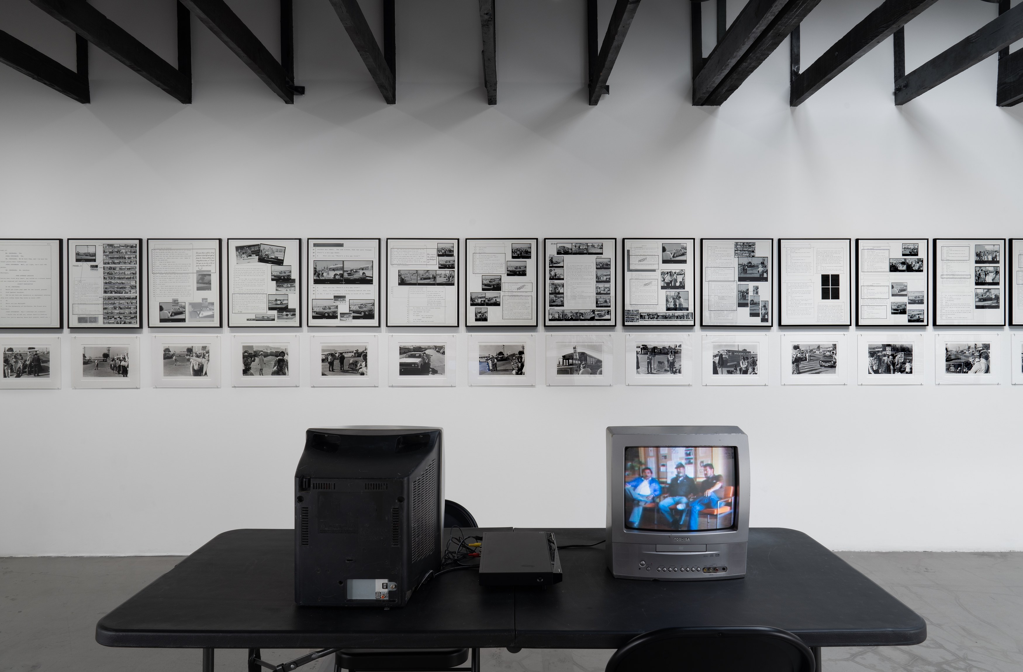 Fred Lonidier, Untitled at Michael Benevento Gallery, photo 14