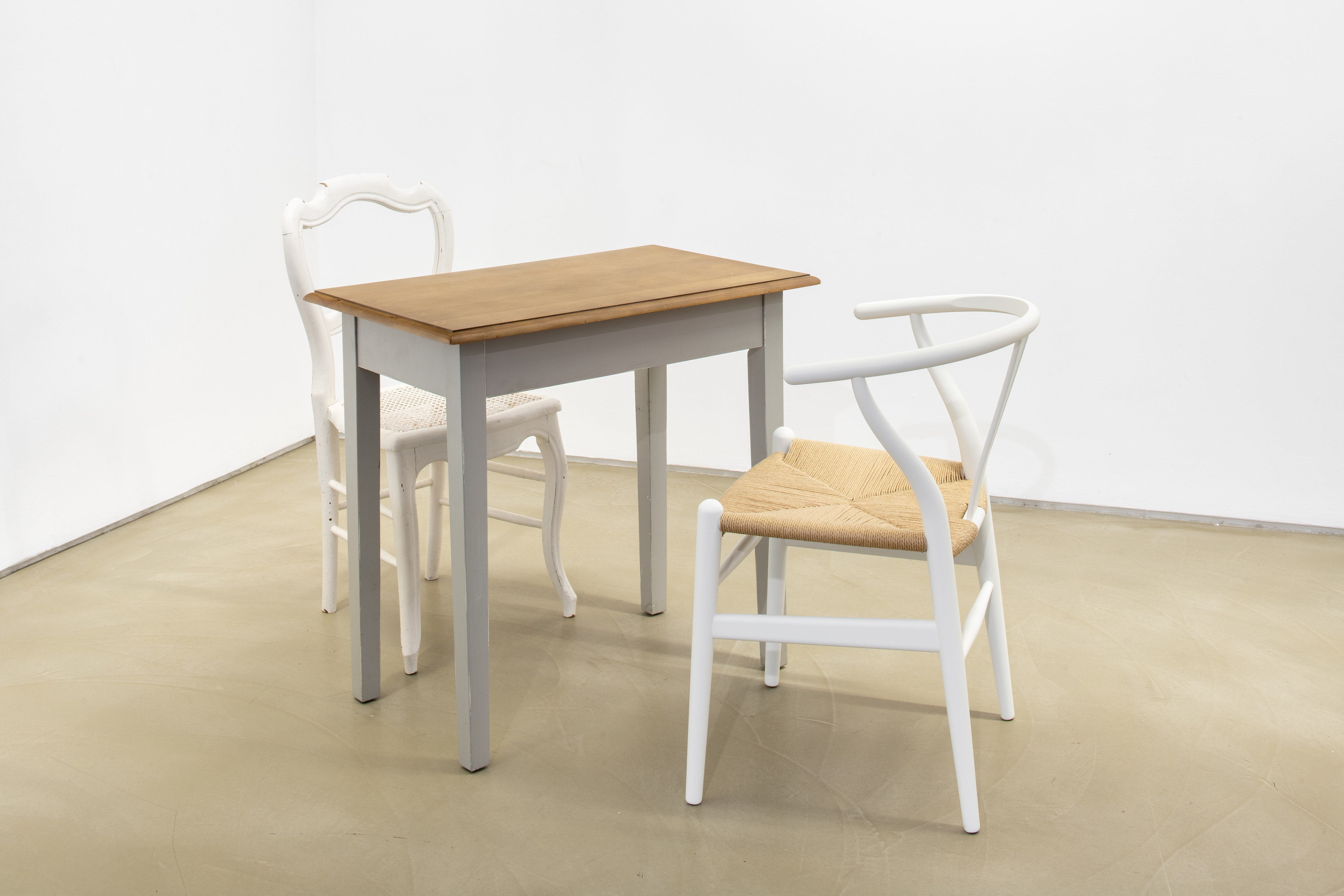 Haegue Yang, VIP’s Union Petite, 2001/2022 at Galerie Chantal Crousel, photo 2