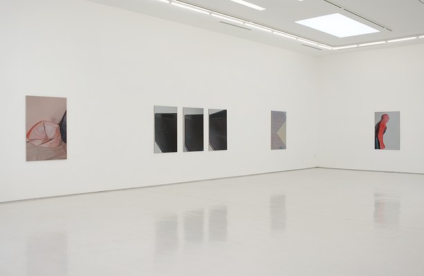 Image 4 of 16