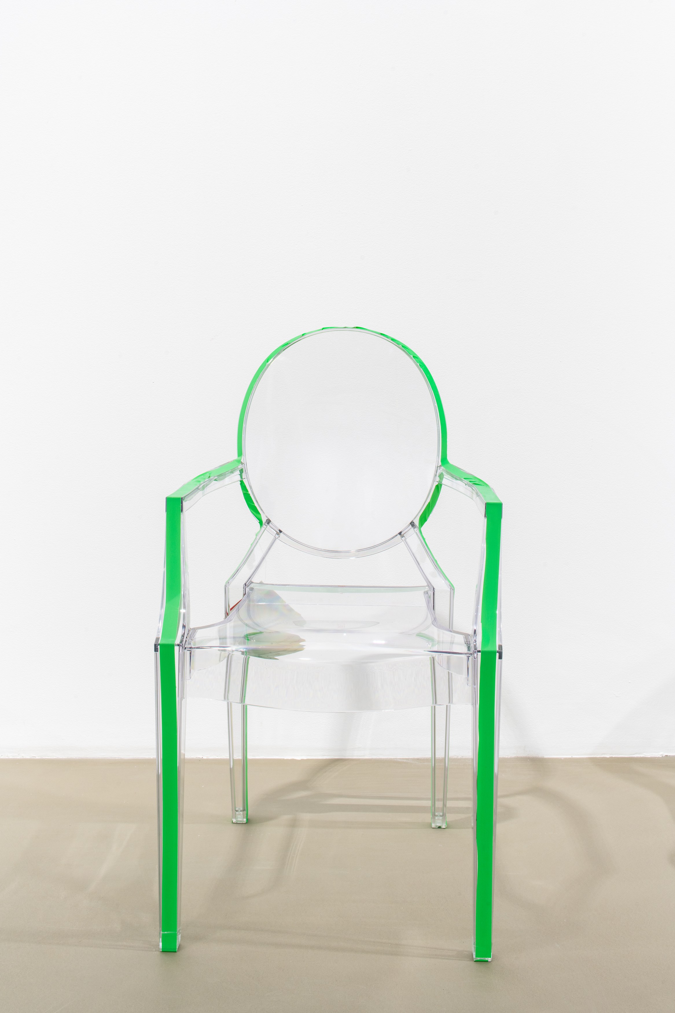 Je suis la chaise, Je suis la chaise at Galerie Chantal Crousel, photo 17