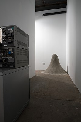 Image 4 of 20