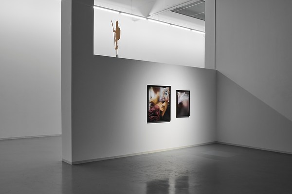 Image 4 of 41