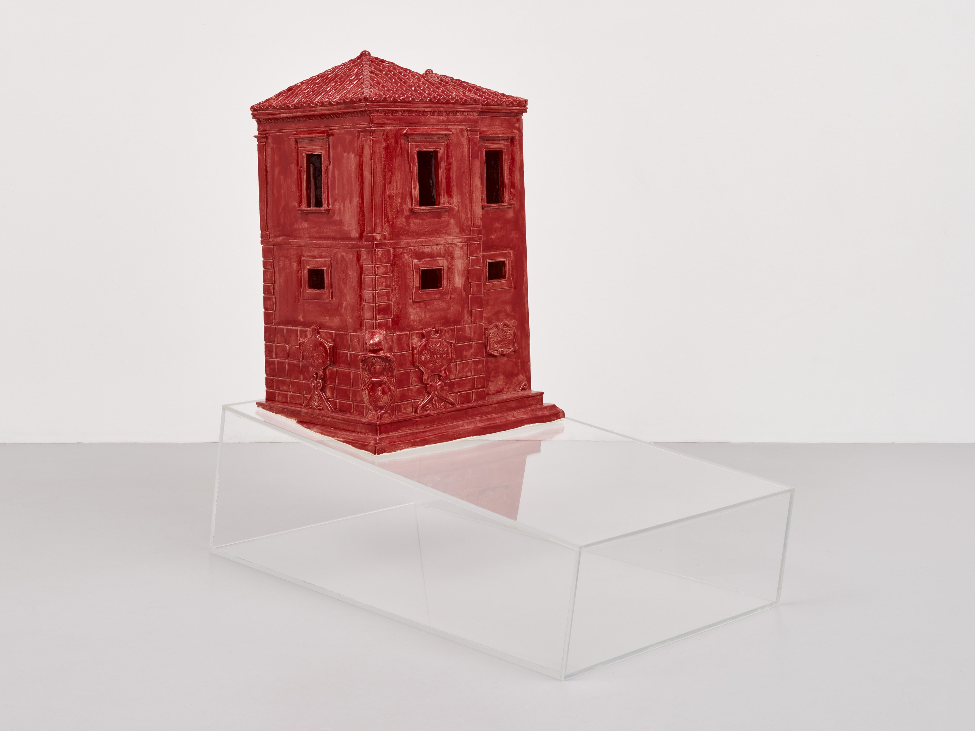 Michael Craig-Martin, Lena Henke, Apple Red Cranberry House at Bortolami, photo 9