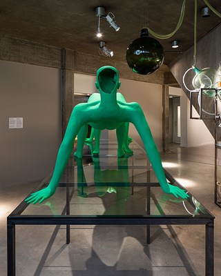 Image 10 of 27
