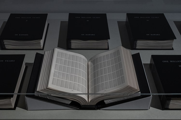 On Kawara: 1966: Kawara, On: 9789491819292: Amazon.com: Books