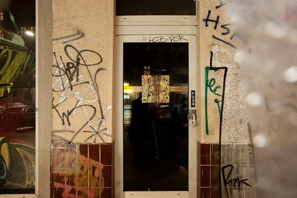 Image 3 of 7