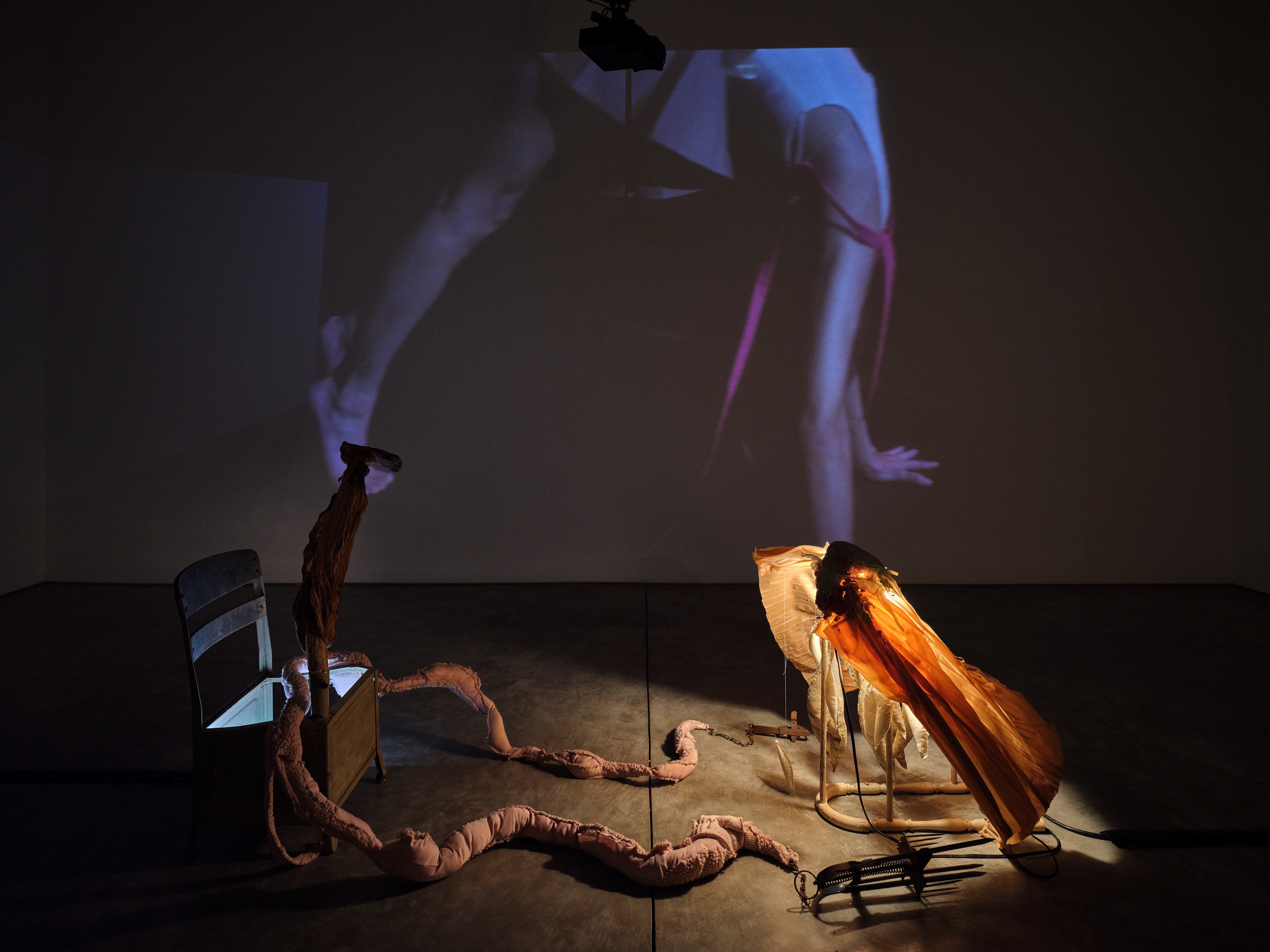 Catalina Ouyang, forgive everything at Night Gallery, photo 8