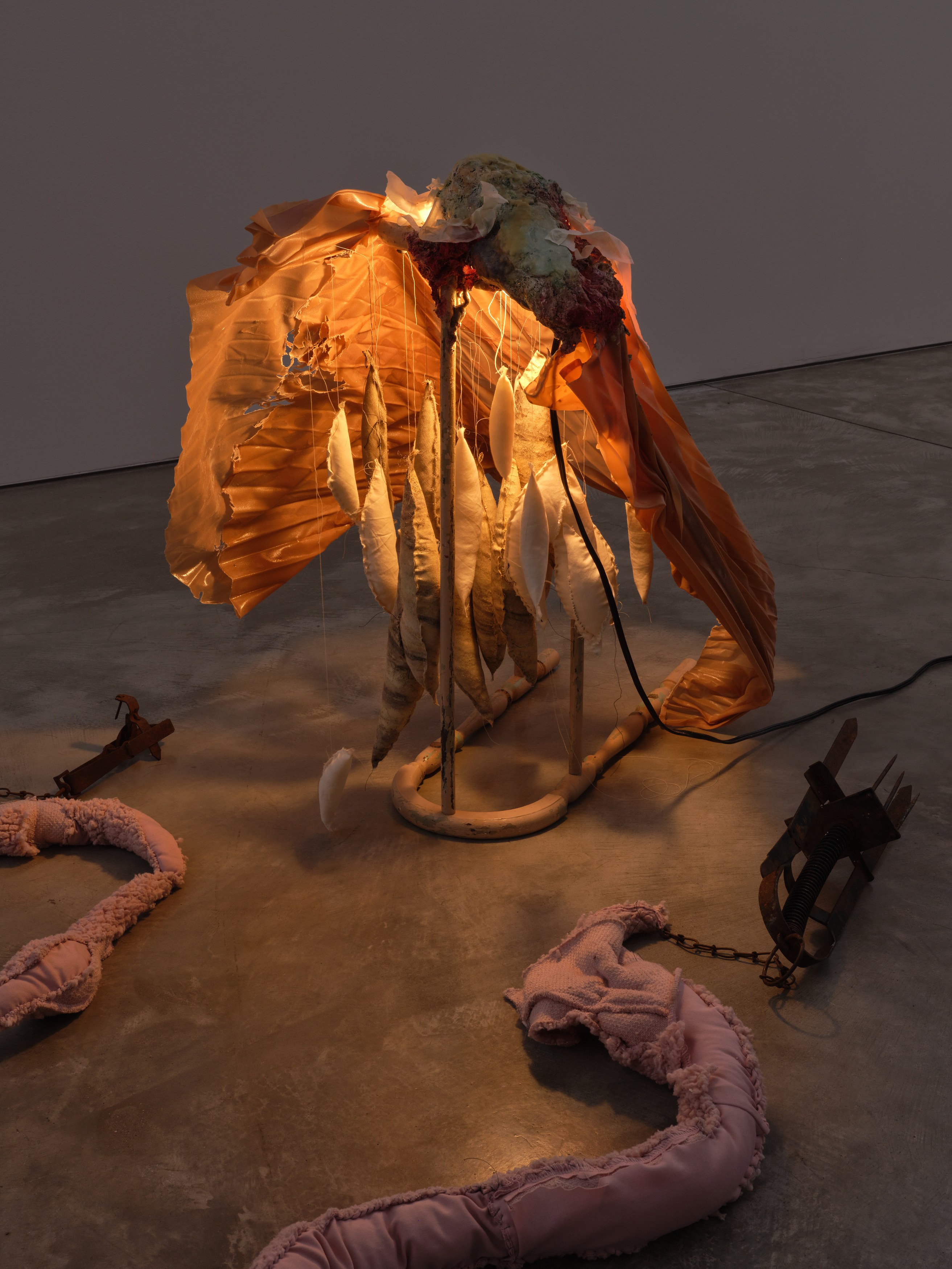 Catalina Ouyang, forgive everything at Night Gallery, photo 36