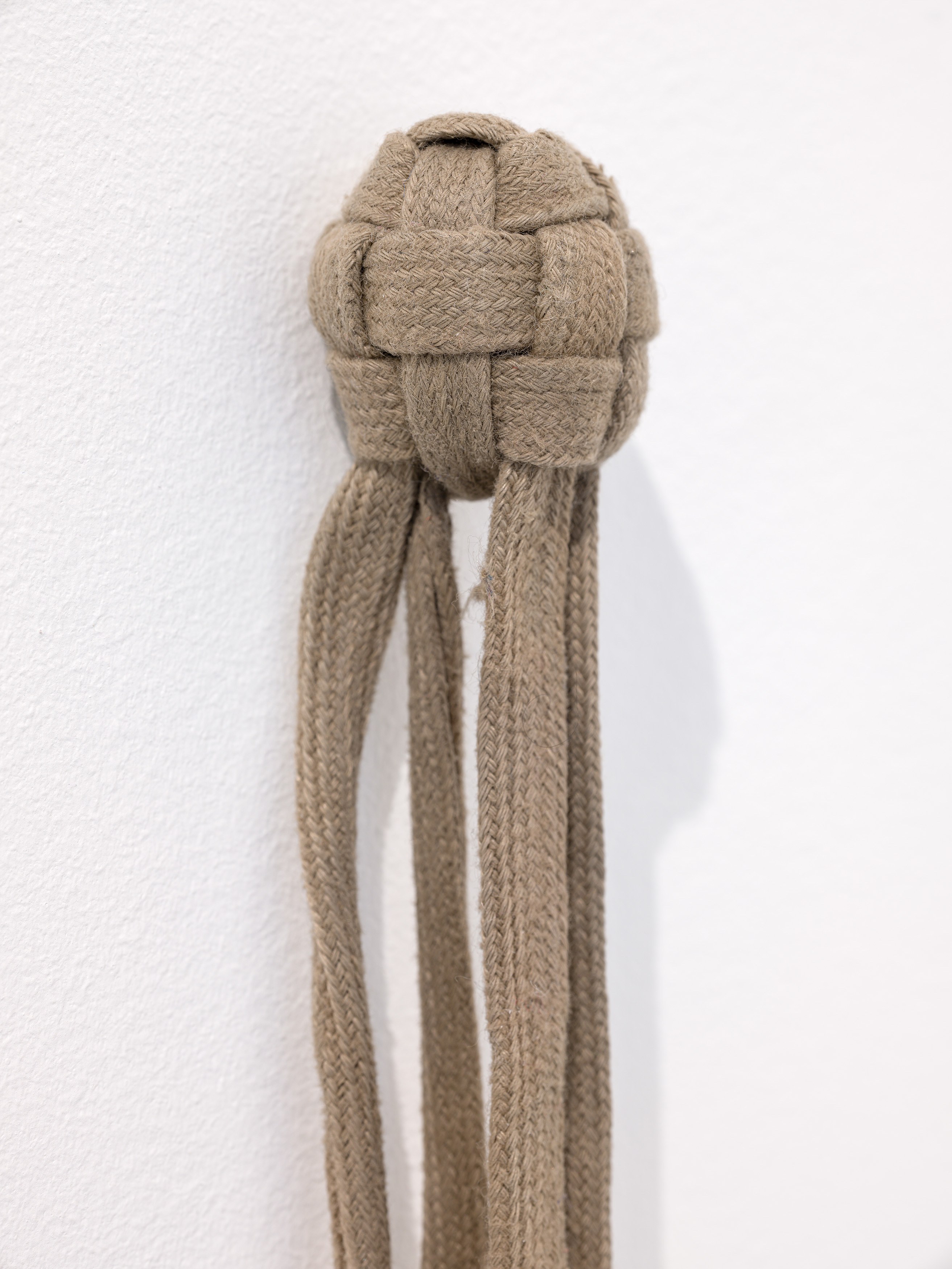 Sofia Hultén, Hat Trick Cyclist at Galerie Nordenhake, photo 14