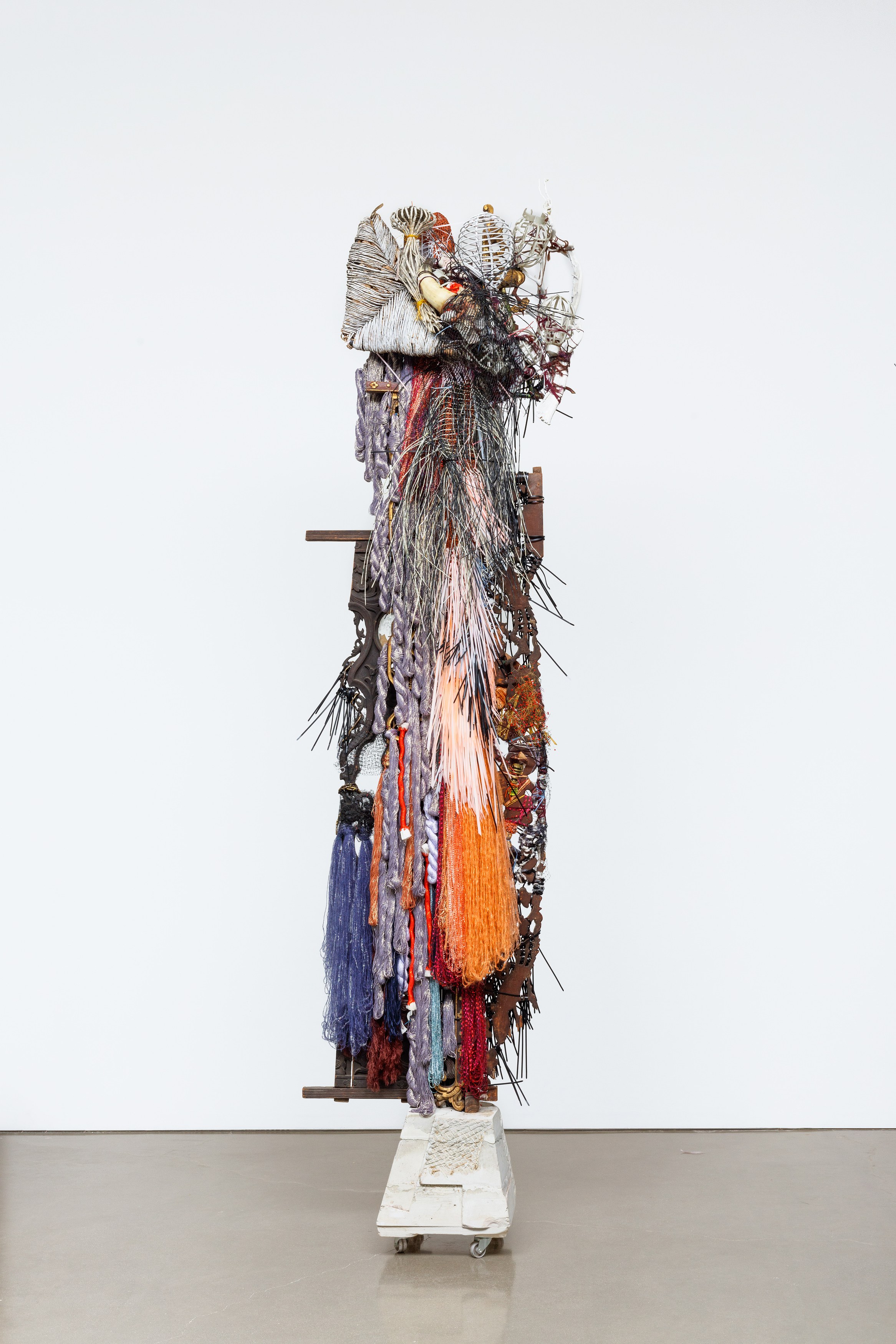 Elliott Hundley, Echo at Regen Projects, photo 28